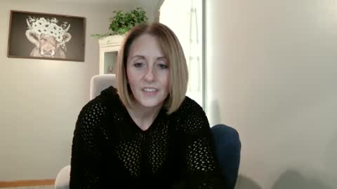 Snapshot of joliexx41 chatting on March 2026 01:28:01 PM Jolie online show from March 2026 01:28:01 PM