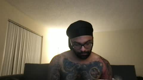 Snapshot of jon2h6k chatting on July 2026 04:04:02 AM jon2h6k online show from July 2026 04:04:02 AM