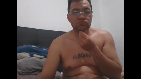 jon323th online show from November 2025 12:17:01 PM