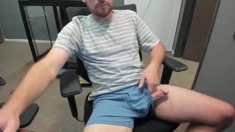 Adam online show from February 2026 06:32:01 AM