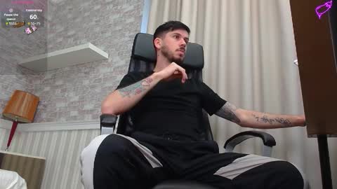 Snapshot of jonahshaw chatting on November 2025 05:29:02 AM JonahShaw online show from November 2025 05:29:02 AM