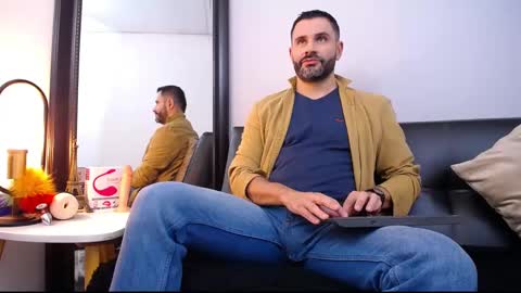  JONAS BEARD  online show from February 2025 07:19:02 PM