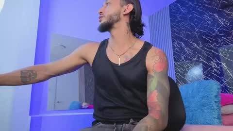 Jonas  online show from April 2026 08:42:02 PM