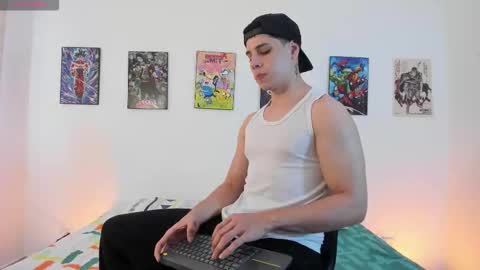 Instagram jonathanfit14 online show from March 2026 09:41:02 PM