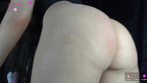 Snapshot of jonathanrwick chatting on December 2024 04:10:02 AM Janna online show from December 2024 04:10:02 AM