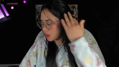 Snapshot of jonathanrwick chatting on December 2024 05:16:02 AM Janna online show from December 2024 05:16:02 AM