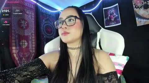 Snapshot of jonathanrwick chatting on March 2026 04:50:01 AM Janna online show from March 2026 04:50:01 AM