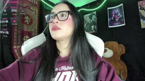 Snapshot of jonathanrwick chatting on April 2026 03:07:01 AM Janna online show from April 2026 03:07:01 AM