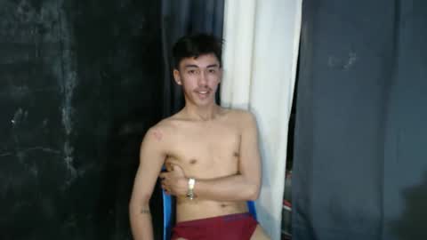 Snapshot of jonel_xx chatting on March 2026 05:44:01 AM jonel online show from March 2026 05:44:01 AM