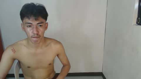 Snapshot of jonel_xx chatting on April 2026 02:51:02 AM jonel online show from April 2026 02:51:02 AM