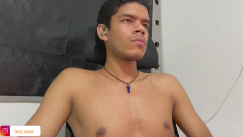 Snapshot of jonhsebastiann chatting on March 2026 07:41:02 AM John online show from March 2026 07:41:02 AM