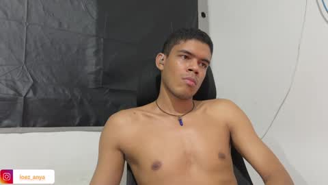 Snapshot of jonhsebastiann chatting on April 2026 05:38:01 AM John online show from April 2026 05:38:01 AM