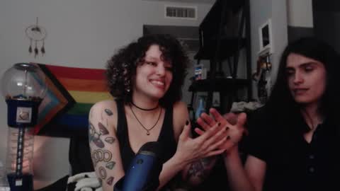 jonmessfan online show from October 2025 06:37:02 AM