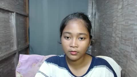 jonna2568 online show from October 2025 01:09:01 PM