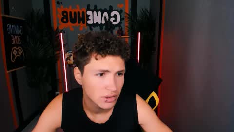 Jonny online show from October 2025 10:40:02 AM