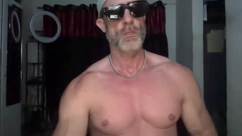 Snapshot of jonnycockfill chatting on April 2026 08:55:01 PM Jonny Cockfill online show from April 2026 08:55:01 PM