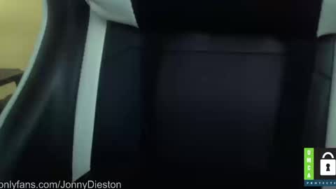 Snapshot of jonnydieston777 chatting on September 2025 11:38:02 PM JonnyDieston online show from September 2025 11:38:02 PM