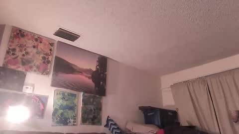 Snapshot of jonnyhungster chatting on October 2025 09:55:02 AM JayHungster xxx online show from October 2025 09:55:02 AM