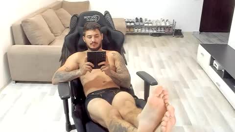 jonnyporn1 online show from September 2025 09:59:02 PM