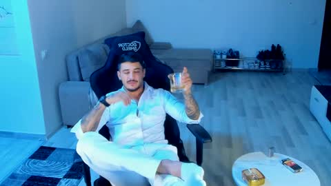 jonnyporn1 online show from October 2025 07:27:01 PM