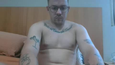 Snapshot of jonoy1995 chatting on January 2025 07:44:02 AM jonoy1995 online show from January 2025 07:44:02 AM