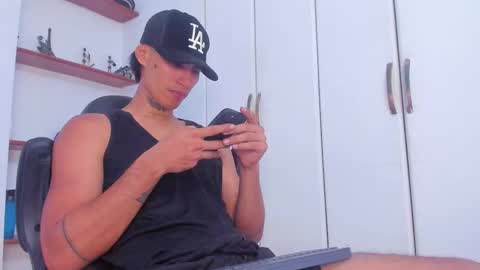 Snapshot of jonryder_ chatting on March 2026 10:04:01 PM Ryder Jon online show from March 2026 10:04:01 PM