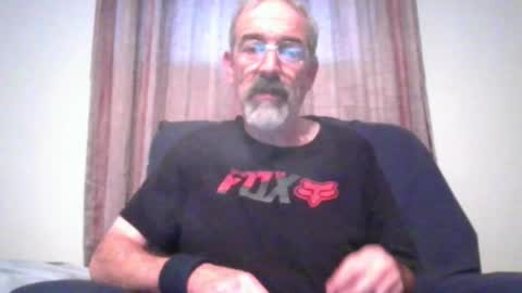 Snapshot of jony_five chatting on December 2024 06:37:02 PM Jon online show from December 2024 06:37:02 PM