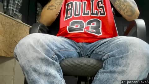 jordan33blake online show from December 2024 11:38:01 AM