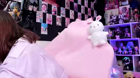 Snapshot of jorougumo chatting on December 2025 04:57:01 PM Rose online show from December 2025 04:57:01 PM