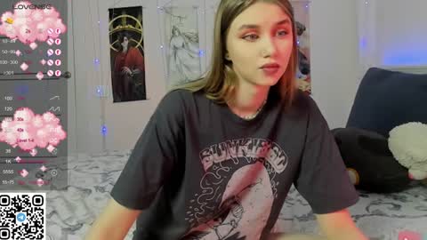 Mila online show from January 2025 07:53:02 PM