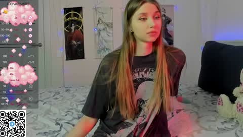 Mila online show from February 2025 12:06:01 AM