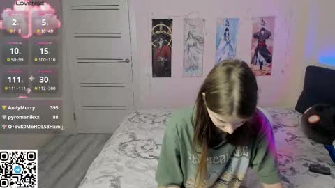 Mila online show from September 2025 11:41:02 PM