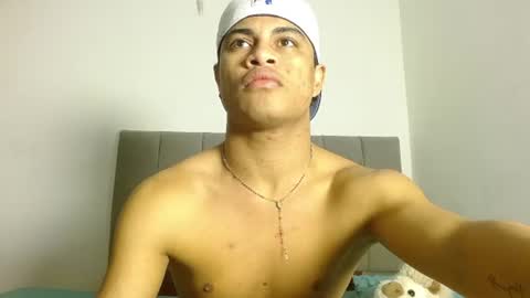 Snapshot of jose_and_daniel chatting on June 2026 04:18:02 AM JOSE AND DANIEL online show from June 2026 04:18:02 AM