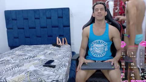 jose_rumbero91 online show from November 2025 11:21:02 AM