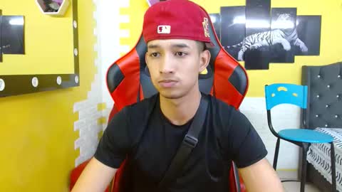 jose_sexycumm online show from October 2025 07:36:02 PM