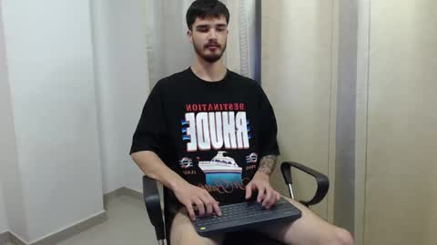 Snapshot of joseh0se chatting on February 2026 12:11:02 AM alejandro online show from February 2026 12:11:02 AM