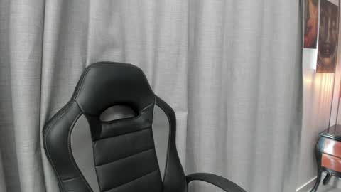 Snapshot of joselyn_sexy_ chatting on December 2024 02:01:01 PM Katalina online show from December 2024 02:01:01 PM