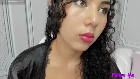 Snapshot of joselyn_sexy_ chatting on December 2024 01:49:02 PM Katalina online show from December 2024 01:49:02 PM