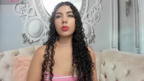 Snapshot of joselyn_sexy_ chatting on February 2025 09:46:01 PM Katalina online show from February 2025 09:46:01 PM