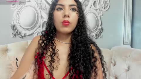 Snapshot of joselyn_sexy_ chatting on February 2025 11:04:02 PM Katalina online show from February 2025 11:04:02 PM