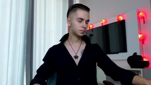 Snapshot of joseph__quinn chatting on April 2026 07:45:01 AM Master Joseph online show from April 2026 07:45:01 AM