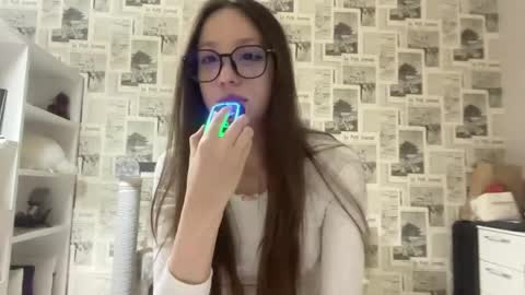 Snapshot of josephinemannes chatting on May 2026 03:17:01 PM Jasmine online show from May 2026 03:17:01 PM