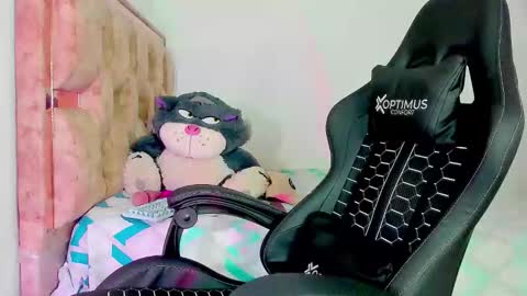 Snapshot of josh_cam99 chatting on February 2026 04:06:02 AM JOSH online show from February 2026 04:06:02 AM