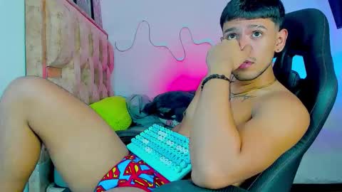 Snapshot of josh_cam99 chatting on April 2026 04:06:02 AM JOSH online show from April 2026 04:06:02 AM