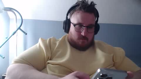 Snapshot of joshc627 chatting on May 2026 12:04:01 AM joshc627 online show from May 2026 12:04:01 AM