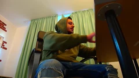 JoshKnight online show from September 2025 05:22:02 AM