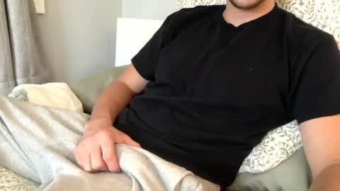 Snapshot of joshsharp1111 chatting on January 2025 08:35:02 PM joshsharp1111 online show from January 2025 08:35:02 PM