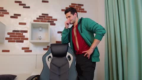 JoshuaGael online show from December 2024 09:50:02 AM