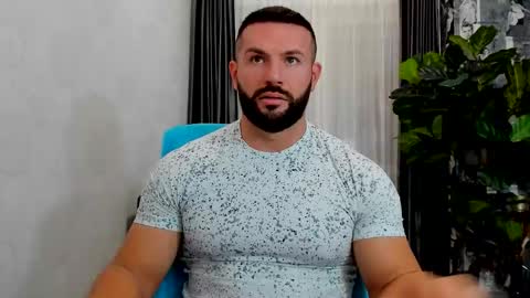 joshuamuscle69 online show from December 2025 08:32:02 AM