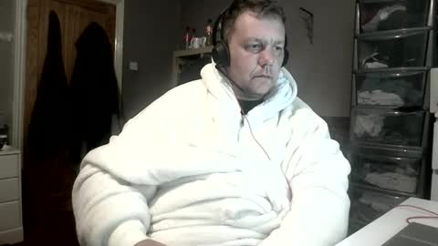 Snapshot of joshuaterrence chatting on April 2026 08:24:01 AM joshuaterrence online show from April 2026 08:24:01 AM